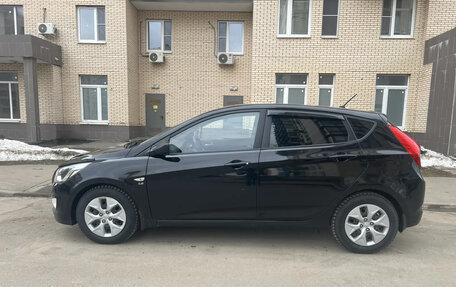 Hyundai Solaris II рестайлинг, 2014 год, 1 030 000 рублей, 6 фотография