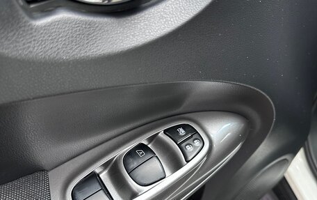 Nissan Juke II, 2011 год, 1 095 000 рублей, 22 фотография