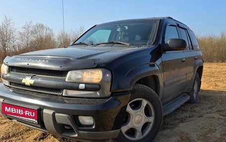 Chevrolet TrailBlazer II, 2005 год, 500 000 рублей, 3 фотография