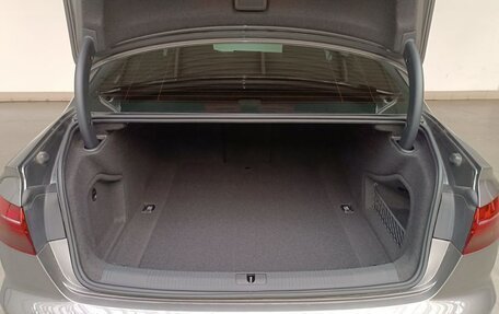 Audi A4, 2021 год, 3 700 000 рублей, 9 фотография