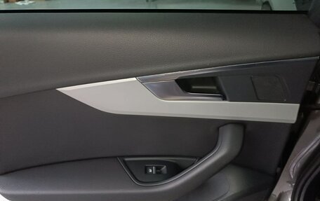 Audi A4, 2021 год, 3 700 000 рублей, 27 фотография