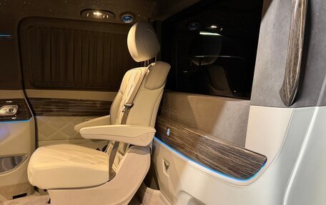 Mercedes-Benz V-Класс, 2025 год, 35 700 000 рублей, 8 фотография