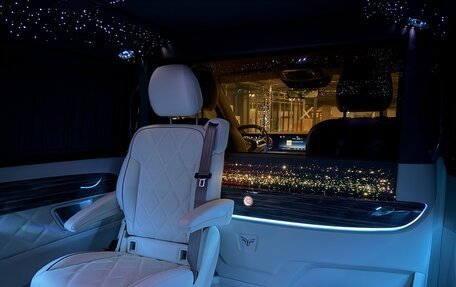 Mercedes-Benz V-Класс, 2025 год, 35 700 000 рублей, 19 фотография