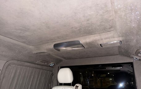 Mercedes-Benz V-Класс, 2025 год, 35 700 000 рублей, 23 фотография