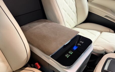 Mercedes-Benz V-Класс, 2025 год, 35 700 000 рублей, 31 фотография