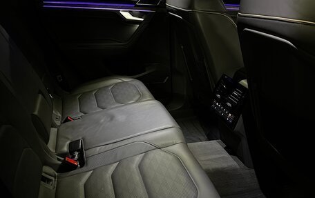 Volkswagen Touareg III, 2018 год, 5 050 000 рублей, 9 фотография