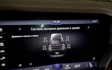 Volkswagen Touareg III, 2018 год, 5 050 000 рублей, 21 фотография