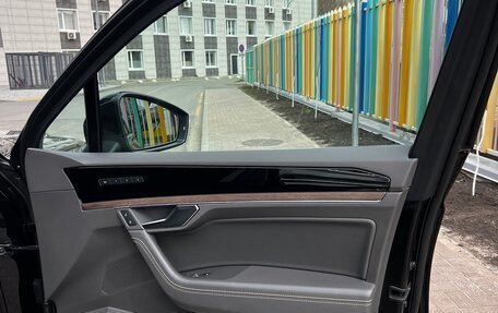 Volkswagen Touareg III, 2018 год, 5 050 000 рублей, 30 фотография