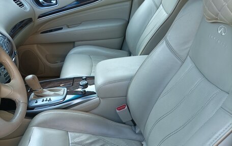 Infiniti JX, 2013 год, 13 фотография