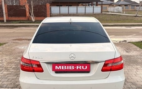 Mercedes-Benz E-Класс, 2012 год, 1 630 000 рублей, 5 фотография