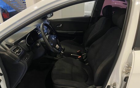 KIA Rio III рестайлинг, 2012 год, 720 000 рублей, 16 фотография