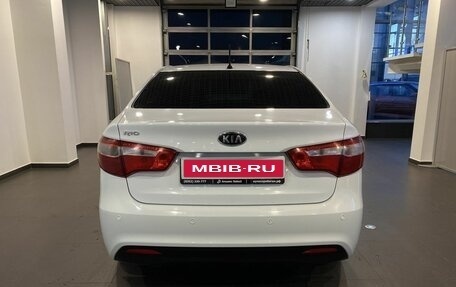 KIA Rio III рестайлинг, 2012 год, 720 000 рублей, 4 фотография