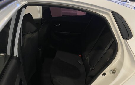 KIA Rio III рестайлинг, 2012 год, 720 000 рублей, 24 фотография