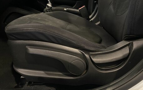 KIA Rio III рестайлинг, 2012 год, 720 000 рублей, 33 фотография