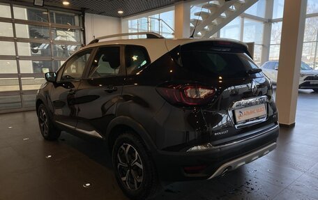 Renault Kaptur I рестайлинг, 2018 год, 1 630 000 рублей, 5 фотография