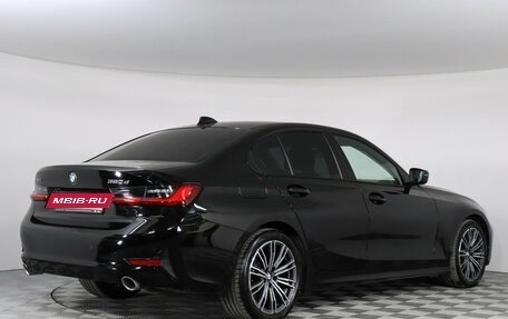 BMW 3 серия, 2019 год, 3 599 000 рублей, 2 фотография