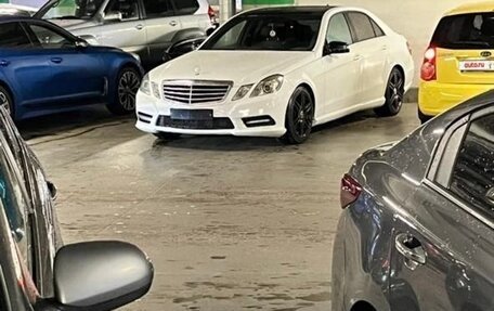 Mercedes-Benz E-Класс, 2012 год, 1 250 000 рублей, 3 фотография