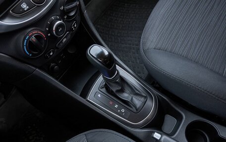 Hyundai Solaris II рестайлинг, 2016 год, 1 080 000 рублей, 10 фотография