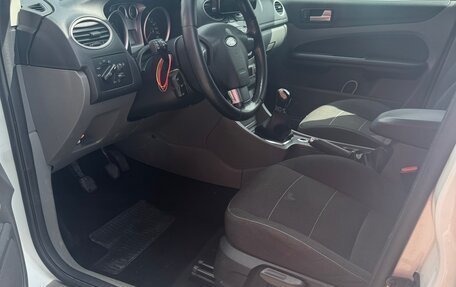 Ford Focus II рестайлинг, 2010 год, 325 000 рублей, 3 фотография