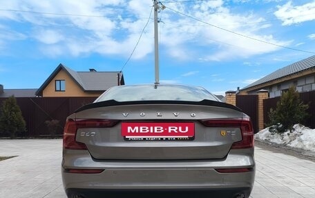 Volvo S60 III, 2020 год, 3 200 000 рублей, 3 фотография