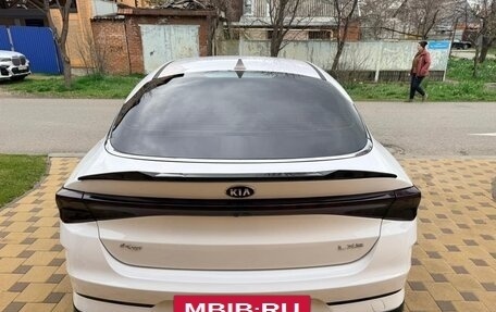 KIA K5, 2021 год, 2 200 000 рублей, 13 фотография