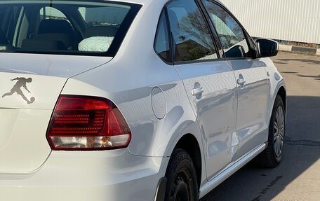 Volkswagen Polo VI (EU Market), 2015 год, 850 000 рублей, 5 фотография