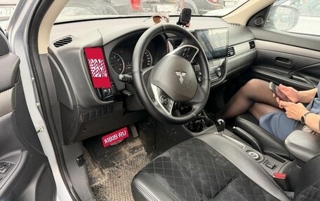 Mitsubishi Outlander III рестайлинг 3, 2013 год, 1 190 000 рублей, 5 фотография