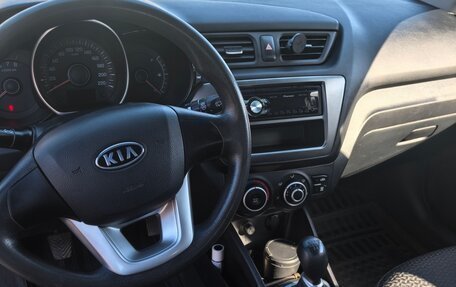 KIA Rio III рестайлинг, 2012 год, 550 000 рублей, 6 фотография