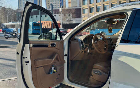 Porsche Cayenne III, 2011 год, 2 300 000 рублей, 7 фотография