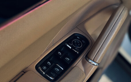 Porsche Cayenne III, 2011 год, 2 300 000 рублей, 8 фотография