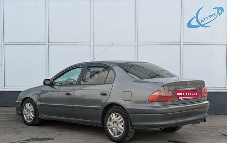 Toyota Avensis III рестайлинг, 2001 год, 320 000 рублей, 9 фотография