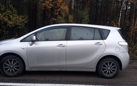 Toyota Verso I, 2011 год, 870 000 рублей, 7 фотография