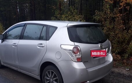 Toyota Verso I, 2011 год, 870 000 рублей, 6 фотография