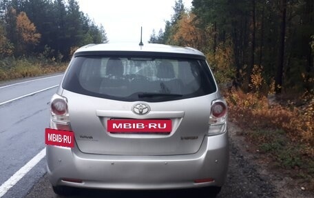 Toyota Verso I, 2011 год, 870 000 рублей, 5 фотография