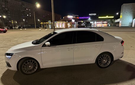 Skoda Rapid II, 2021 год, 1 730 000 рублей, 3 фотография