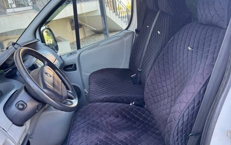 Renault Trafic, 2007 год, 1 330 000 рублей, 5 фотография