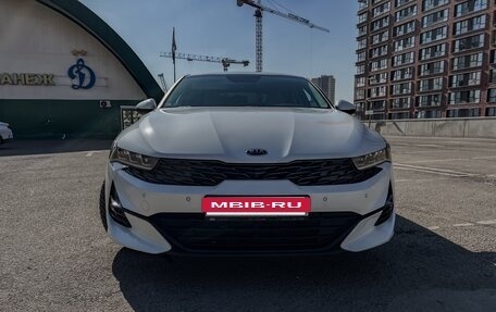KIA K5, 2020 год, 3 000 000 рублей, 2 фотография