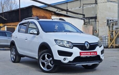 Renault Sandero II рестайлинг, 2017 год, 850 000 рублей, 1 фотография