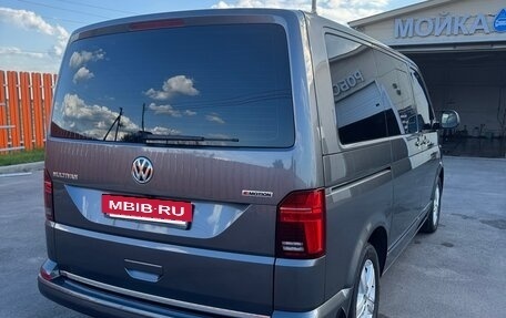 Volkswagen Multivan T6 рестайлинг, 2020 год, 6 050 000 рублей, 4 фотография