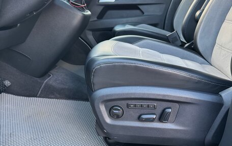 Volkswagen Multivan T6 рестайлинг, 2020 год, 6 050 000 рублей, 11 фотография