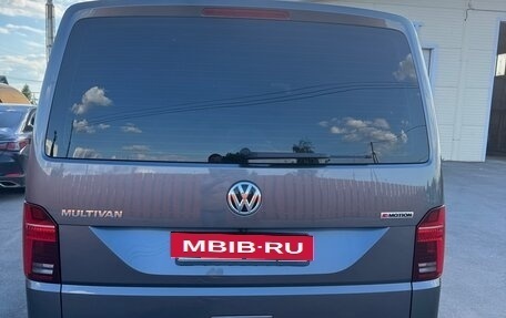 Volkswagen Multivan T6 рестайлинг, 2020 год, 6 050 000 рублей, 5 фотография