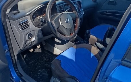 KIA Rio II, 2010 год, 630 000 рублей, 2 фотография