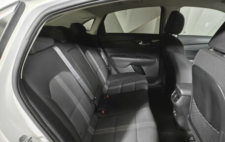 KIA Cerato IV, 2021 год, 2 255 000 рублей, 16 фотография