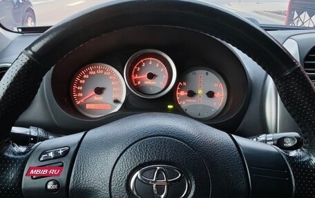 Toyota RAV4, 2004 год, 790 000 рублей, 13 фотография