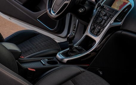 Opel Astra J, 2012 год, 965 000 рублей, 16 фотография