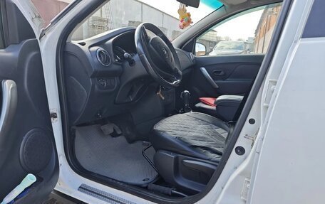 Renault Sandero II рестайлинг, 2017 год, 850 000 рублей, 8 фотография