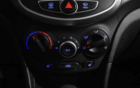 Hyundai Solaris II рестайлинг, 2014 год, 689 000 рублей, 15 фотография