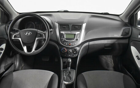 Hyundai Solaris II рестайлинг, 2014 год, 689 000 рублей, 13 фотография