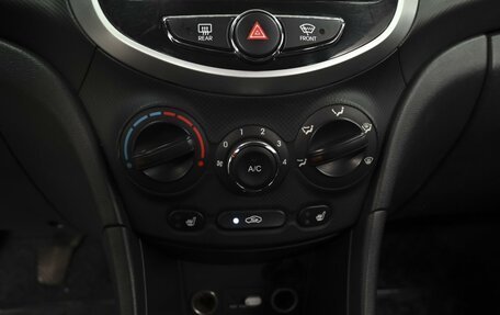 Hyundai Solaris II рестайлинг, 2012 год, 799 000 рублей, 14 фотография