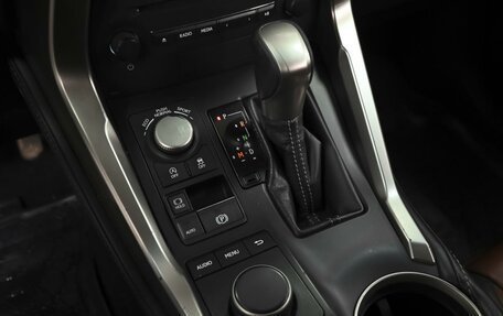 Lexus NX I, 2017 год, 2 809 000 рублей, 12 фотография